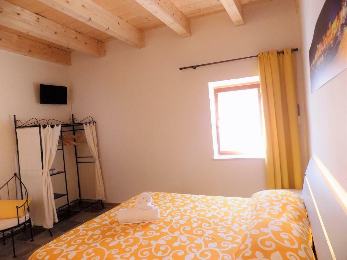 B&B Antico Granaio Bisceglie Eksteriør billede