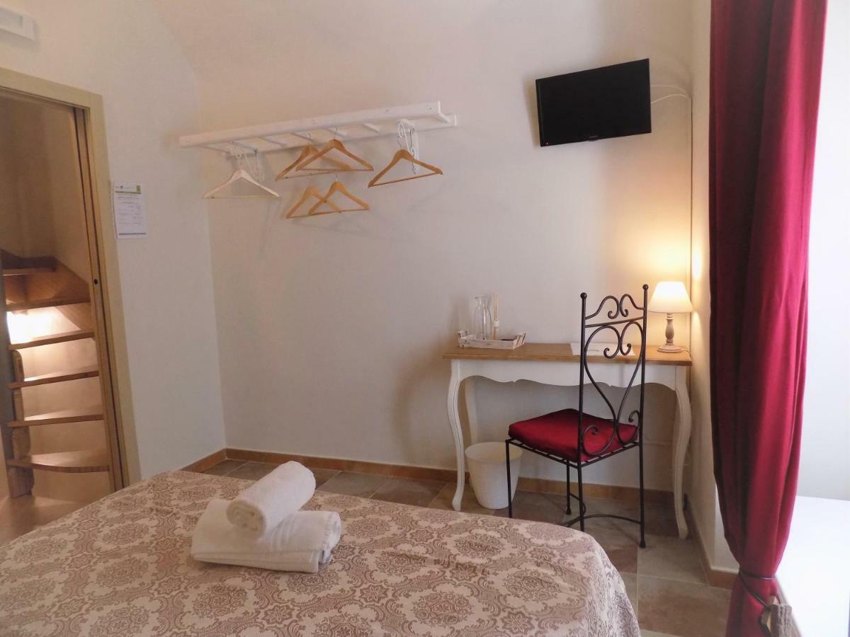 B&B Antico Granaio Bisceglie Eksteriør billede